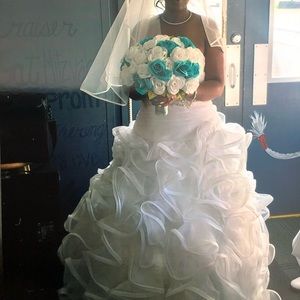 White Wedding Dress Size 12 in Great condition